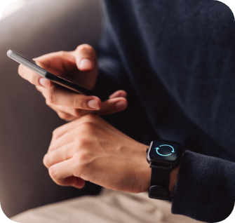 Pessoa usando o aplicativo